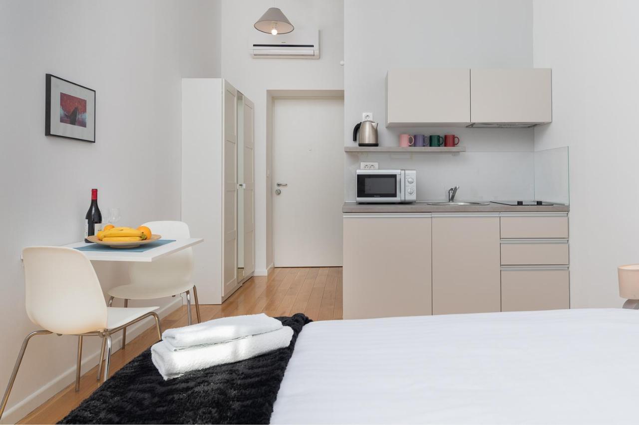 Modern Studio Near Park Zrinjevac And Main Square Zagreb Ngoại thất bức ảnh